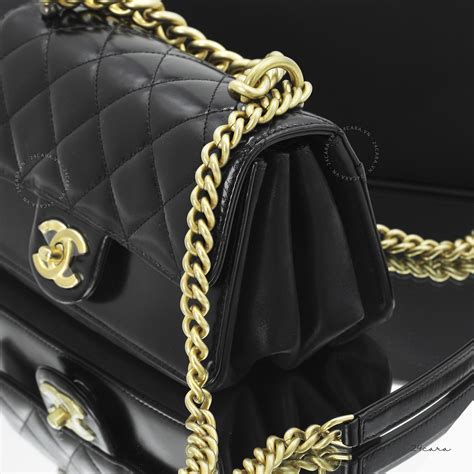 chanel flap bag no logo|chanel full flap bag.